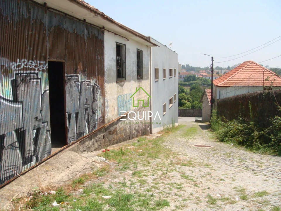 Loja para Venda em Freamunde Foto 1