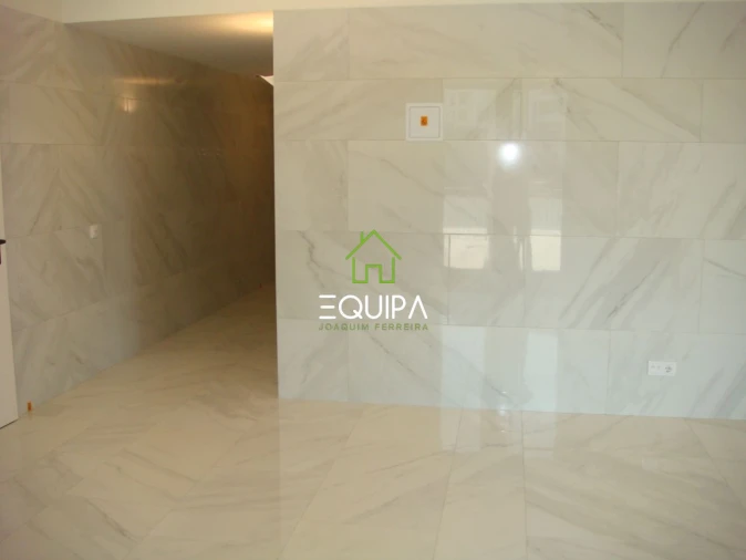 Apartamento T1 para Venda em Campanhã Foto 12