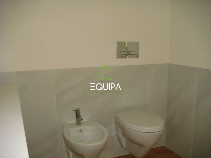 Apartamento T1 para Venda em Campanhã Foto 25