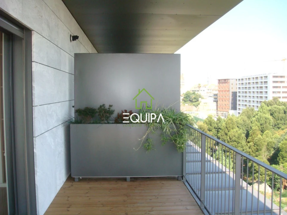 Apartamento T1 para Venda em Campanhã Foto 29