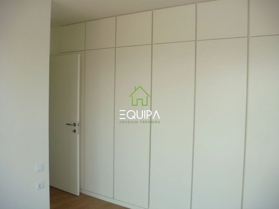 Apartamento T1 para Venda em Campanhã Foto 23