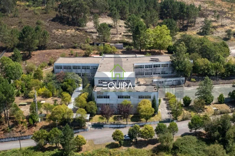 Loja para Venda em Santa Eulália