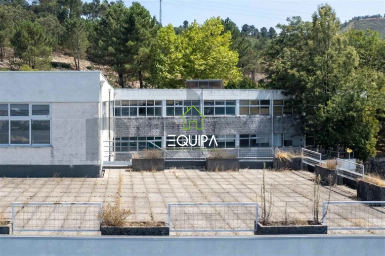 Loja para Venda em Santa Eulália Foto 3