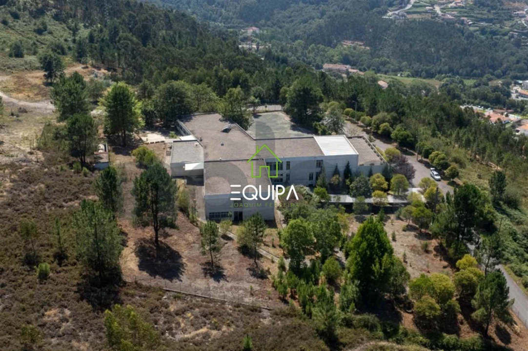 Loja para Venda em Santa Eulália Foto 2