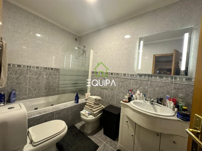 Apartamento T3 para Venda em Costa Foto 10