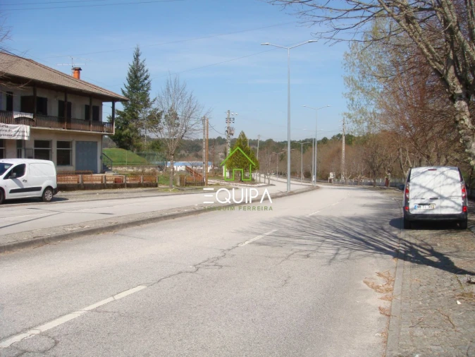 Loja para Venda em Vila Nova de Paiva, Alhais e Fráguas Foto 24