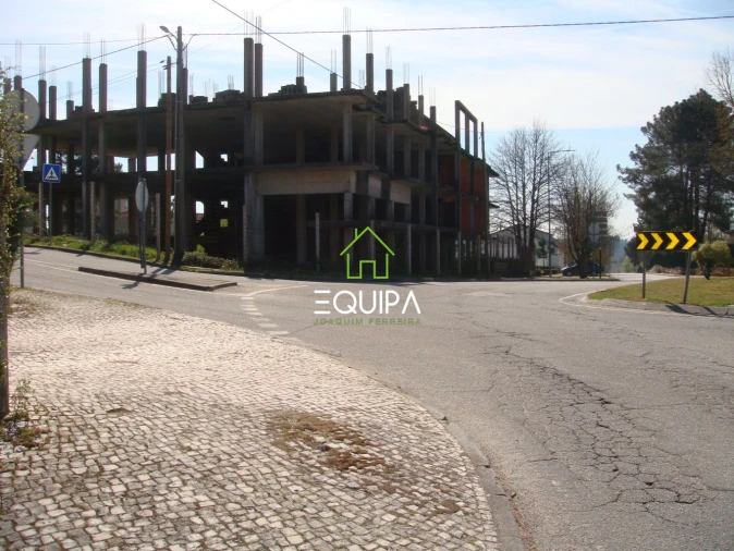 Loja para Venda em Vila Nova de Paiva, Alhais e Fráguas Foto 25
