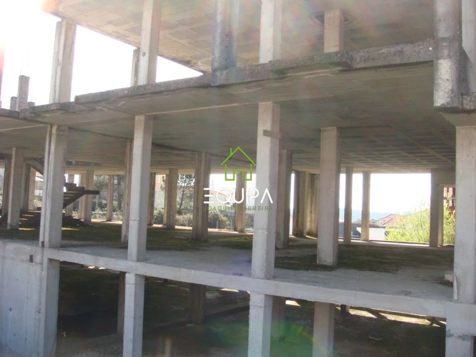 Loja para Venda em Vila Nova de Paiva, Alhais e Fráguas Foto 23