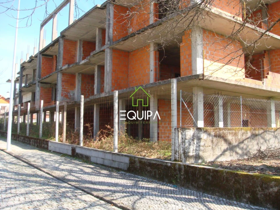 Loja para Venda em Vila Nova de Paiva, Alhais e Fráguas Foto 16