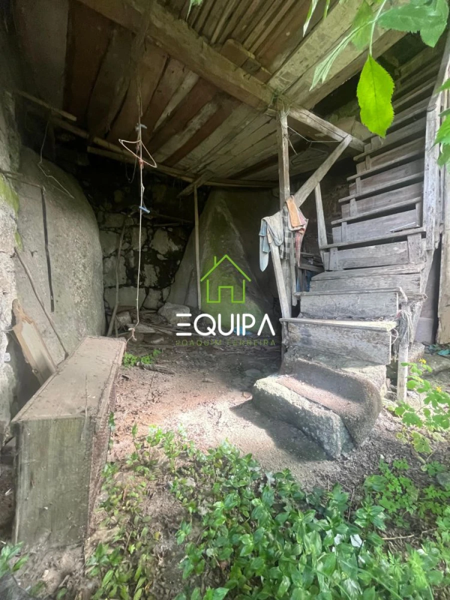 Moradia T2 para Venda em Polvoreira Foto 9