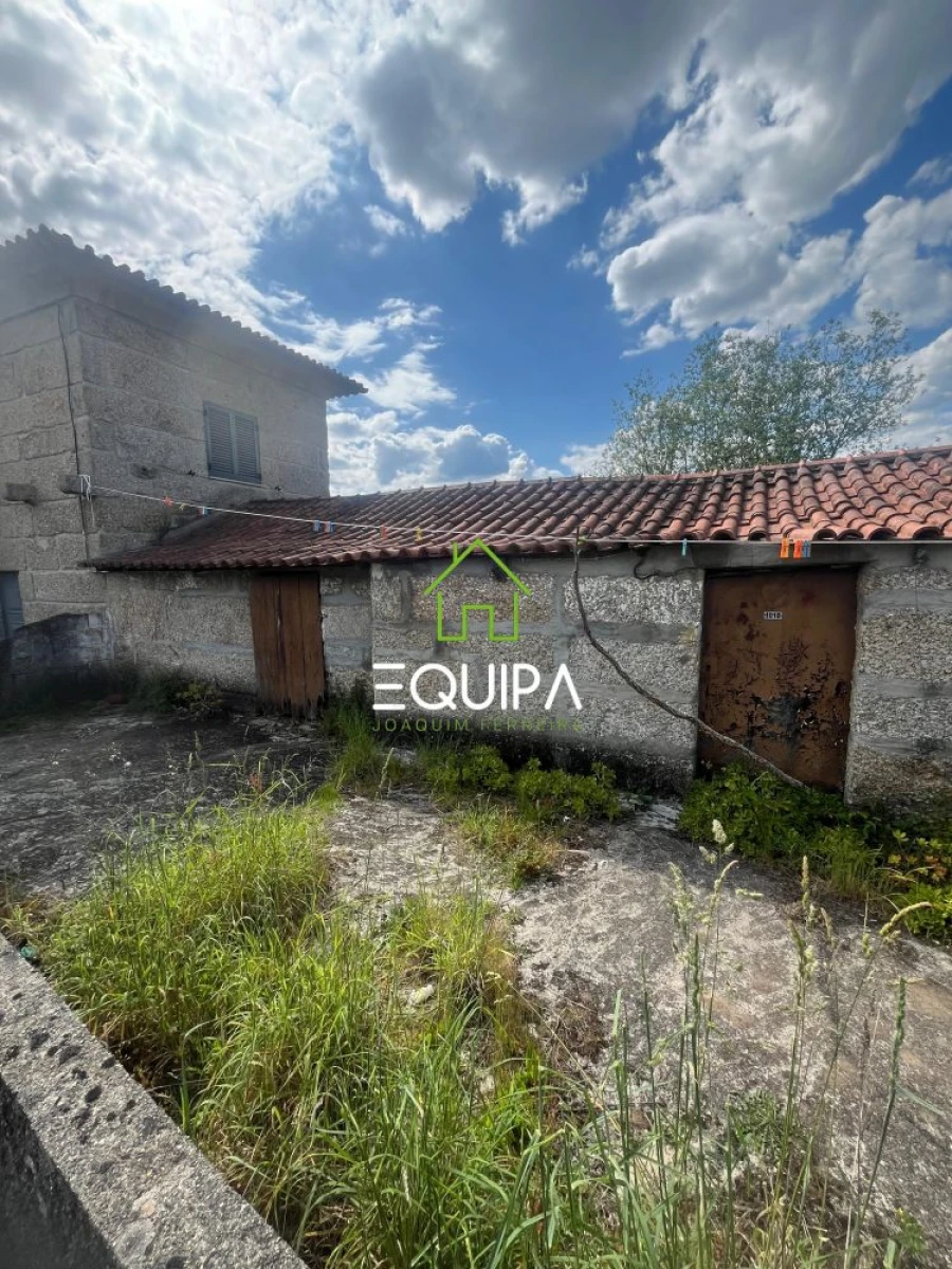 Moradia T2 para Venda em Polvoreira Foto 13