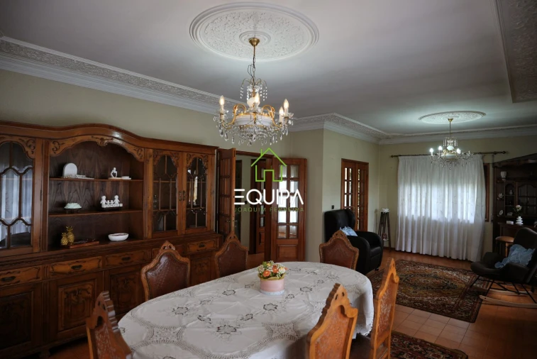 Moradia T3 para Venda em Candoso Santiago e Mascotelos Foto 15