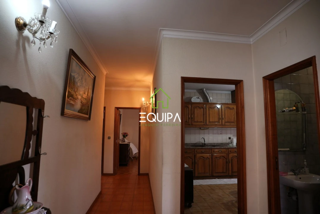 Moradia T3 para Venda em Candoso Santiago e Mascotelos Foto 16