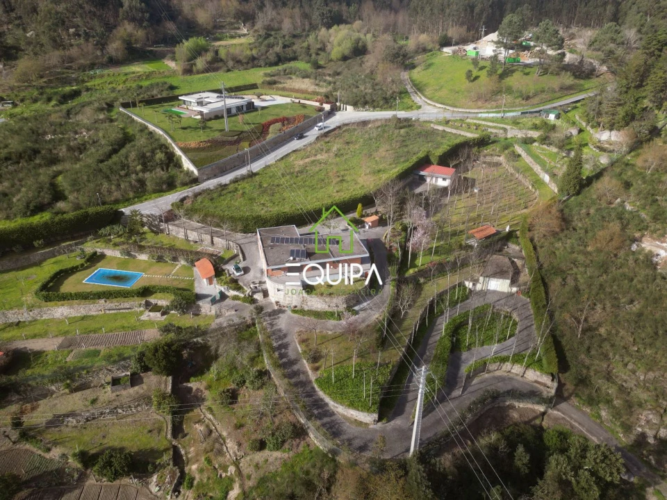 Moradia T5 para Venda em Conde e Gandarela Foto 6