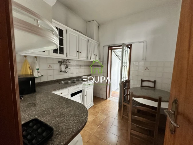 Moradia T5 para Venda em Nespereira Foto 9