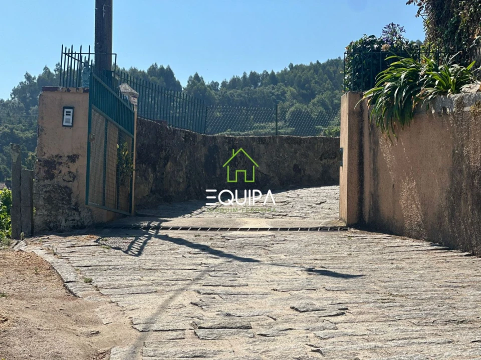 Moradia T2 para Venda em São Tomé de Negrelos Foto 9