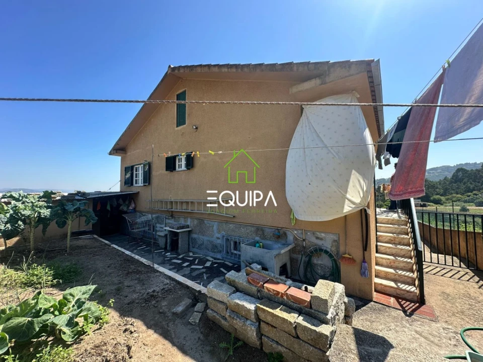 Moradia T2 para Venda em São Tomé de Negrelos Foto 2