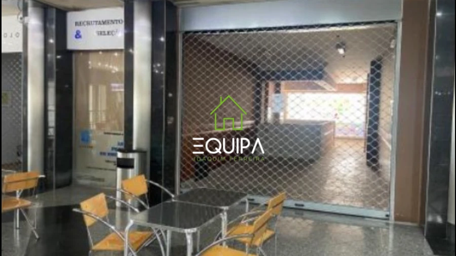 Loja para Venda em Cidade da Maia