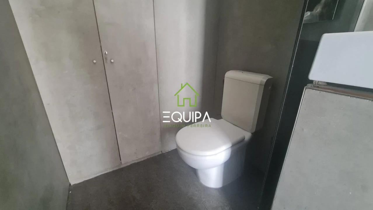 Loja para Venda em Caldas de Vizela (São Miguel e São João) Foto 5