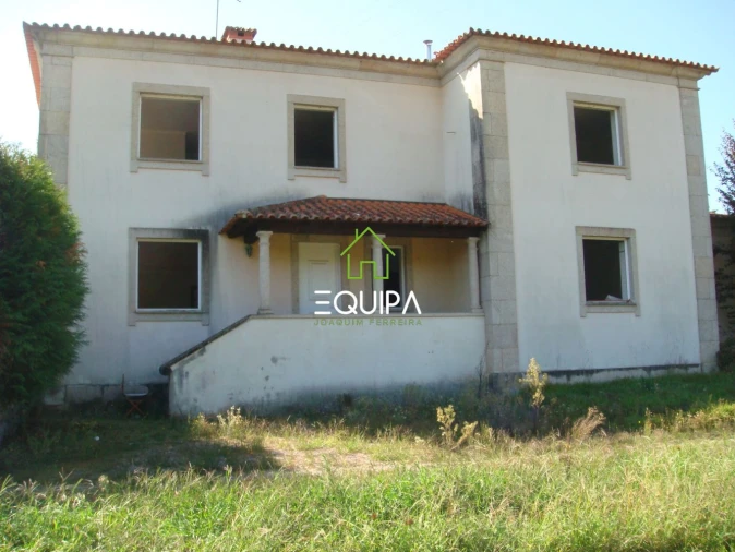 Quinta T0 para Venda em Povoa de Lanhoso (N. Senhora do Amparo)