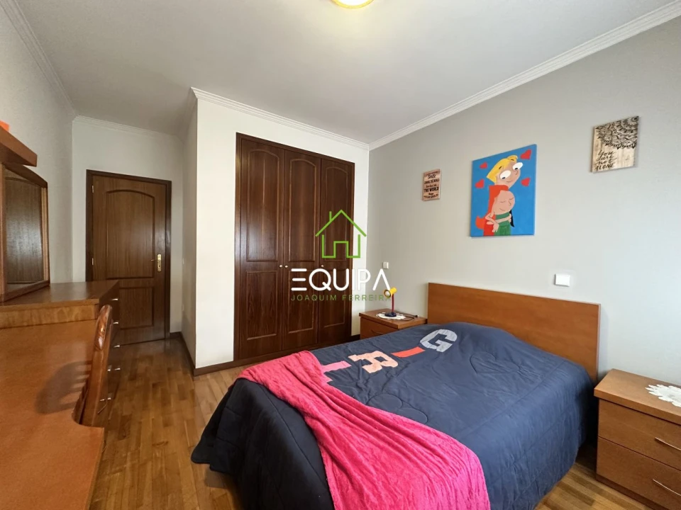 Apartamento T3 para Venda em Nespereira Foto 12