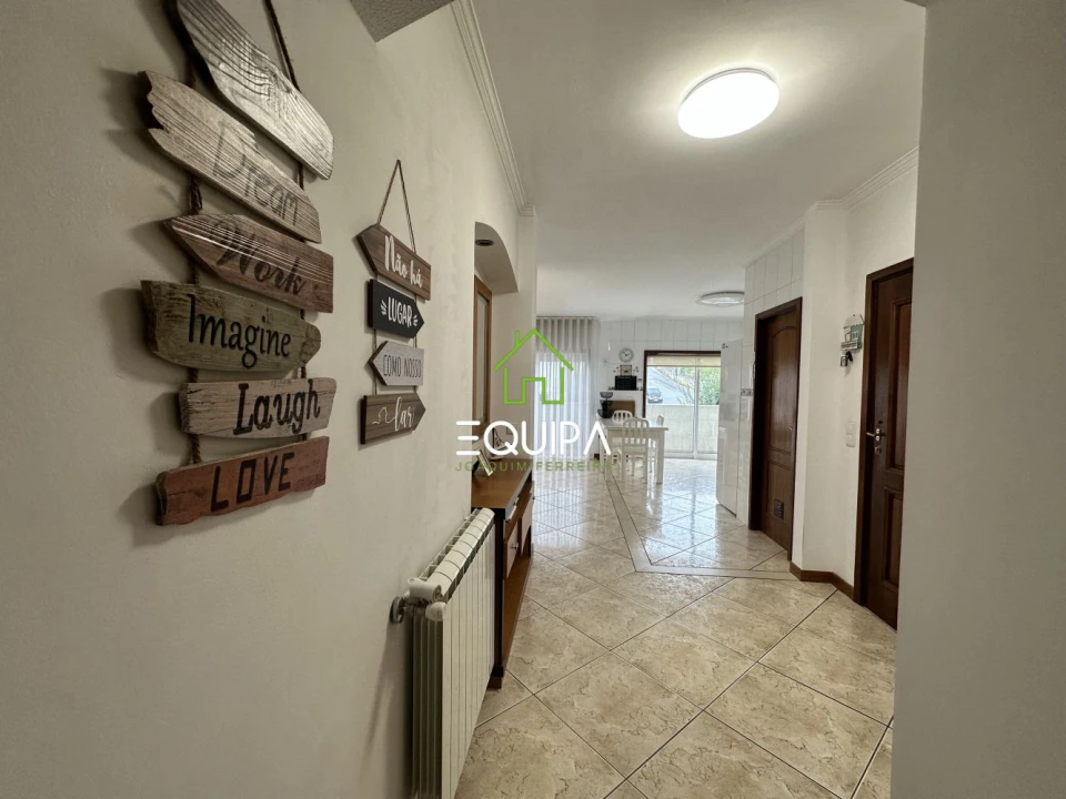 Apartamento T3 para Venda em Nespereira Foto 8