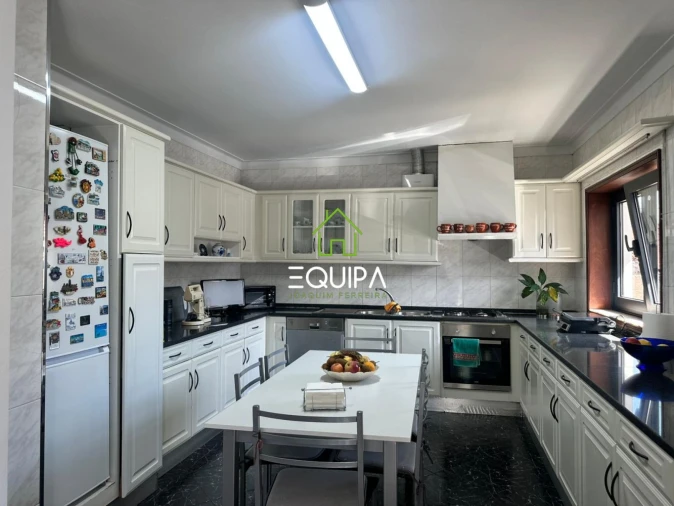 Moradia T3 para Venda em Caldas de Vizela (São Miguel e São João) Foto 3