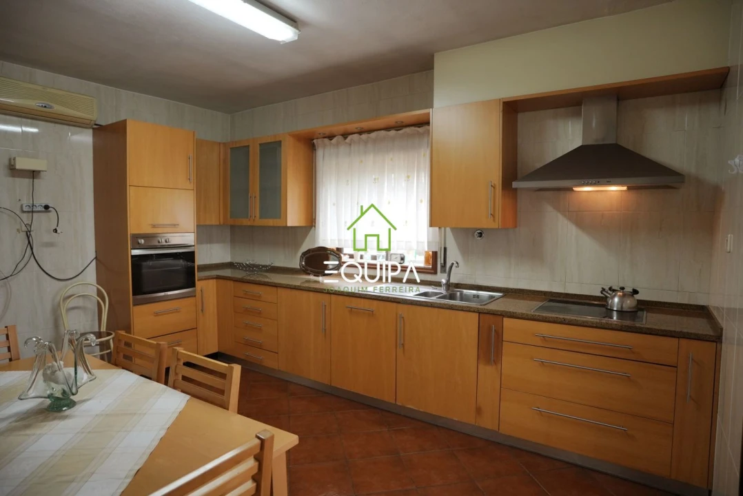 Moradia T2 para Venda em Caldas de Vizela (São Miguel e São João) Foto 3