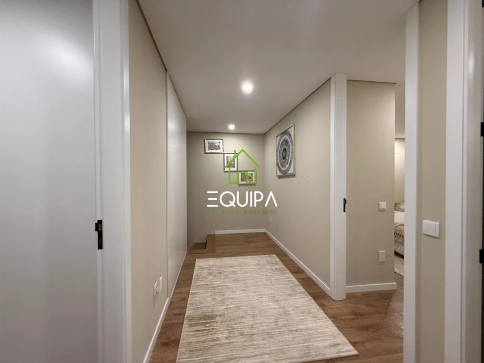 Moradia T3 para Venda em Guardizela Foto 9