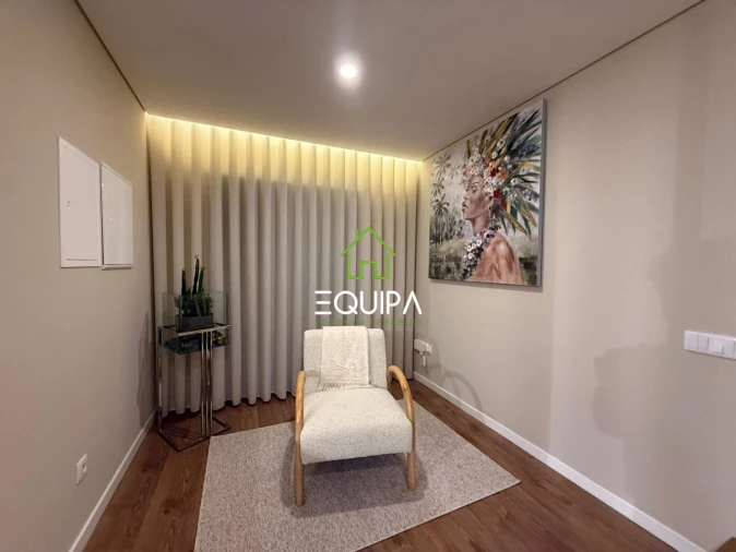 Moradia T3 para Venda em Guardizela Foto 5