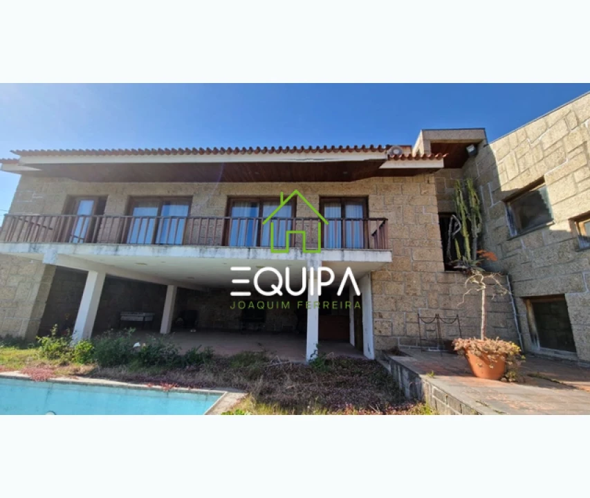 Moradia T4 para Venda em Azurem Foto 1