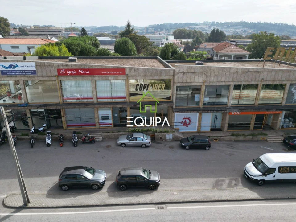 Loja para Venda em Meixomil Foto 1