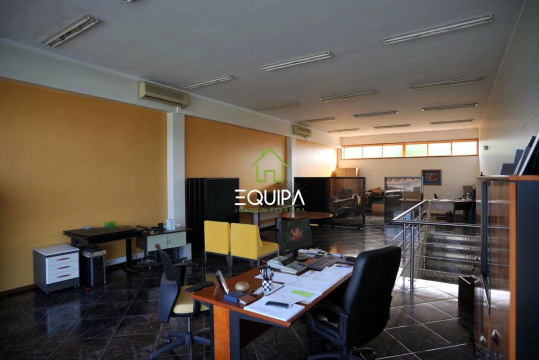 Loja para Venda em Meixomil Foto 12