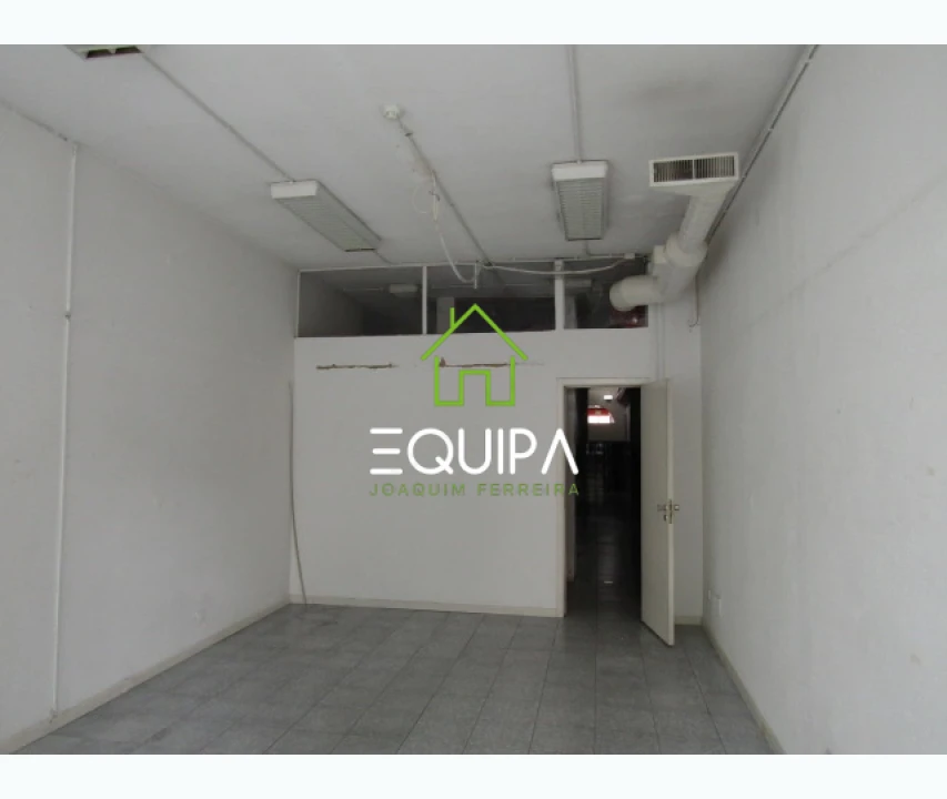 Loja para Venda em Cedofeita, Santo Ildefonso, Sé, Miragaia, São Nicolau e Vitória Foto 7