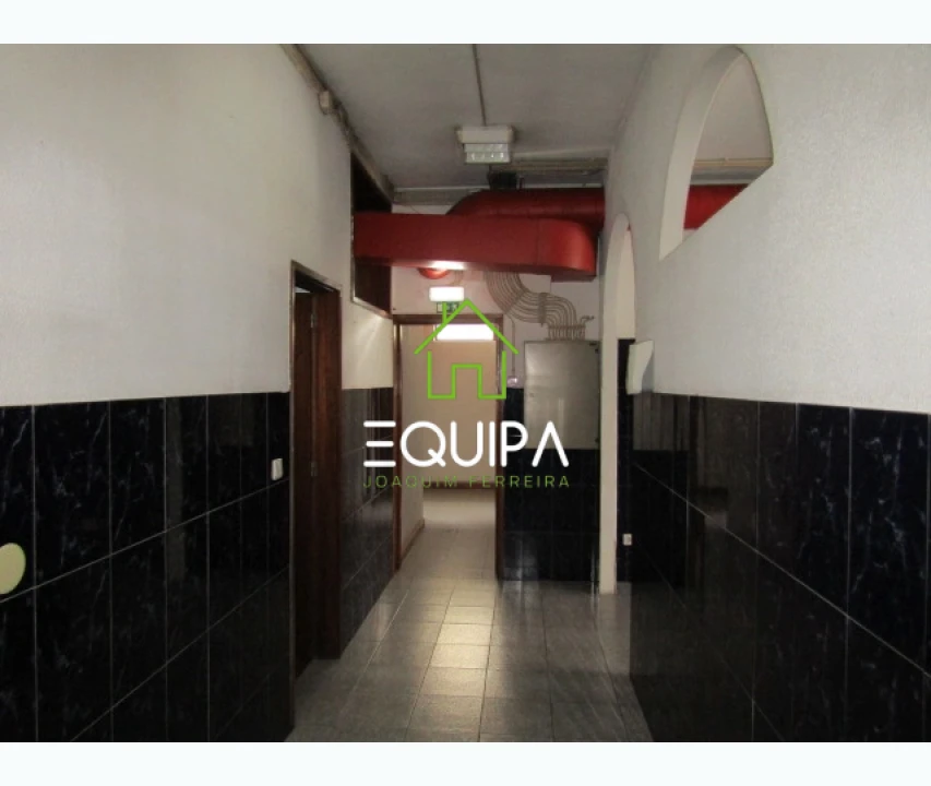 Loja para Venda em Cedofeita, Santo Ildefonso, Sé, Miragaia, São Nicolau e Vitória Foto 10