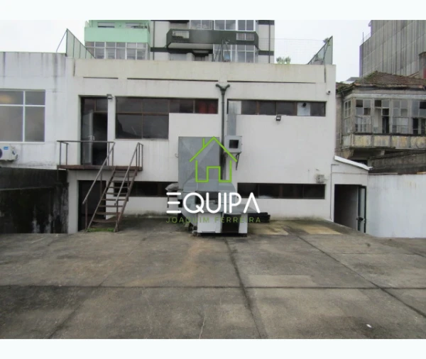 Loja para Venda em Cedofeita, Santo Ildefonso, Sé, Miragaia, São Nicolau e Vitória Foto 3