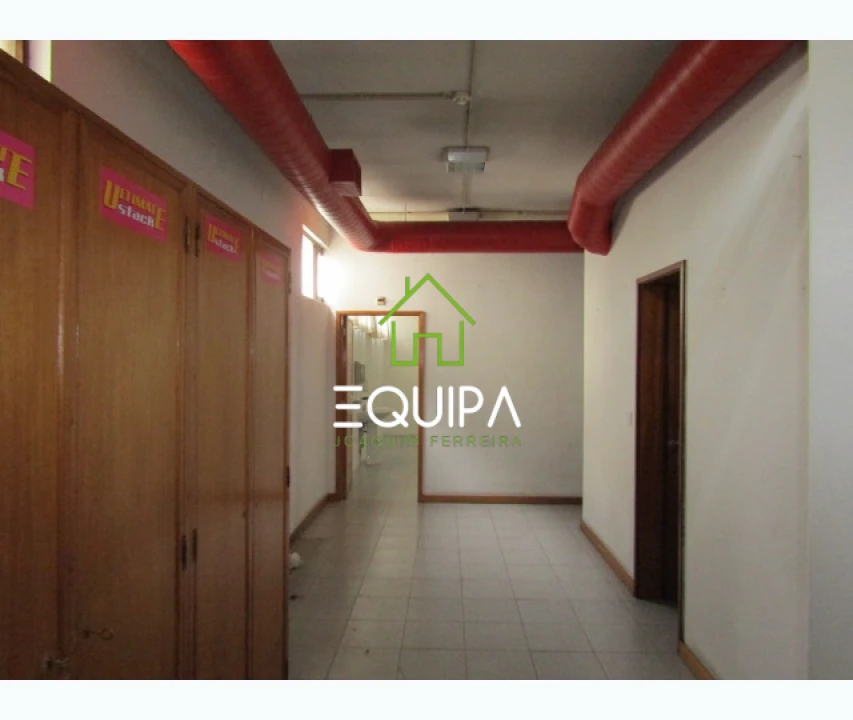 Loja para Venda em Cedofeita, Santo Ildefonso, Sé, Miragaia, São Nicolau e Vitória Foto 13