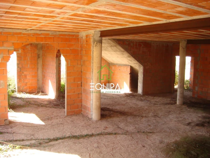 Moradia T5 para Venda em Sobreira Foto 11