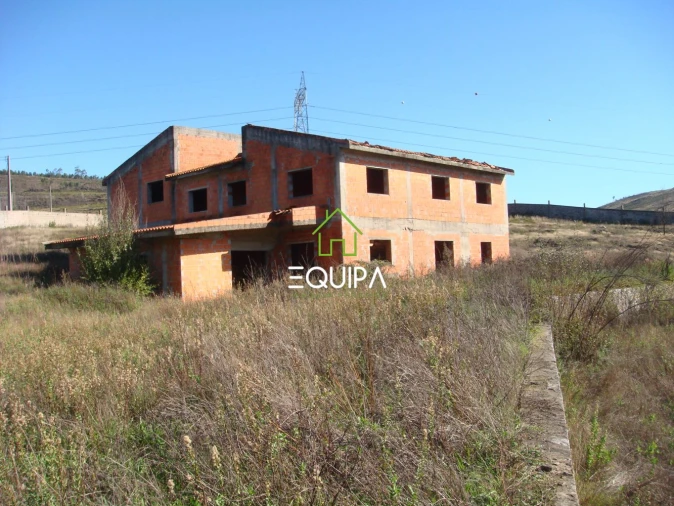 Moradia T5 para Venda em Sobreira Foto 8