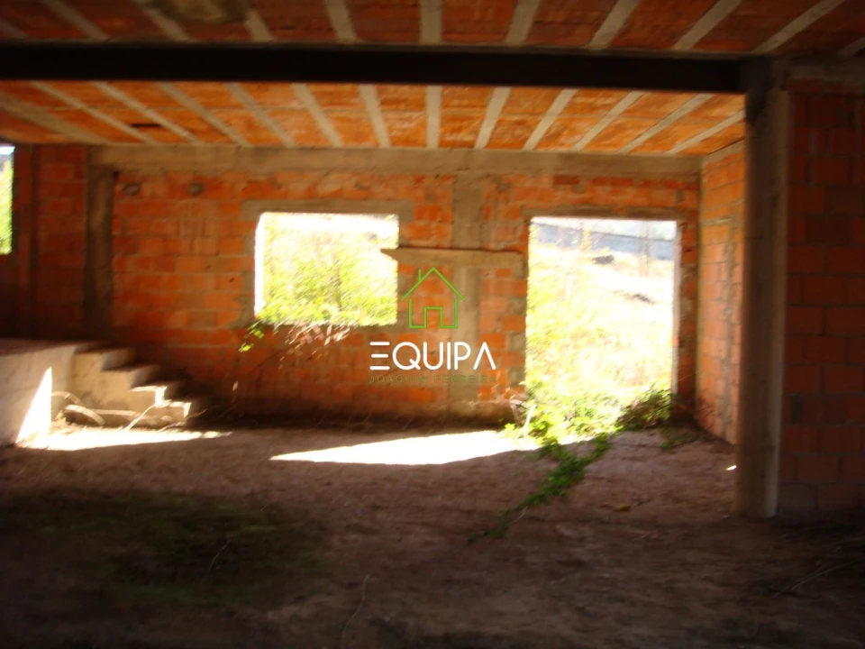 Moradia T5 para Venda em Sobreira Foto 16