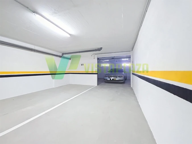 Garagem para Venda em Alvor Foto 10