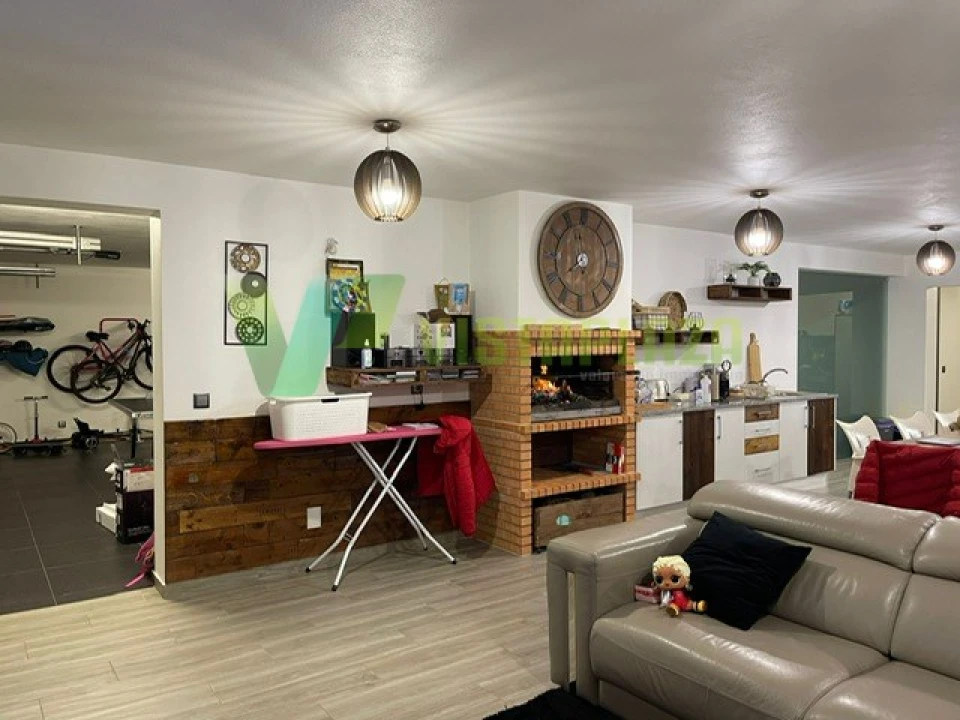 Moradia T4 para Venda em Estômbar e Parchal Foto 27