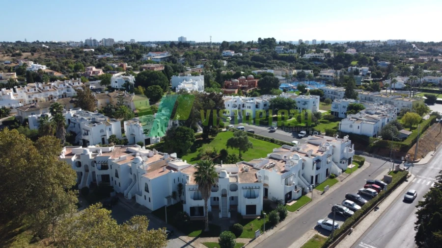 Apartamento T2 para Venda em Alvor Foto 17