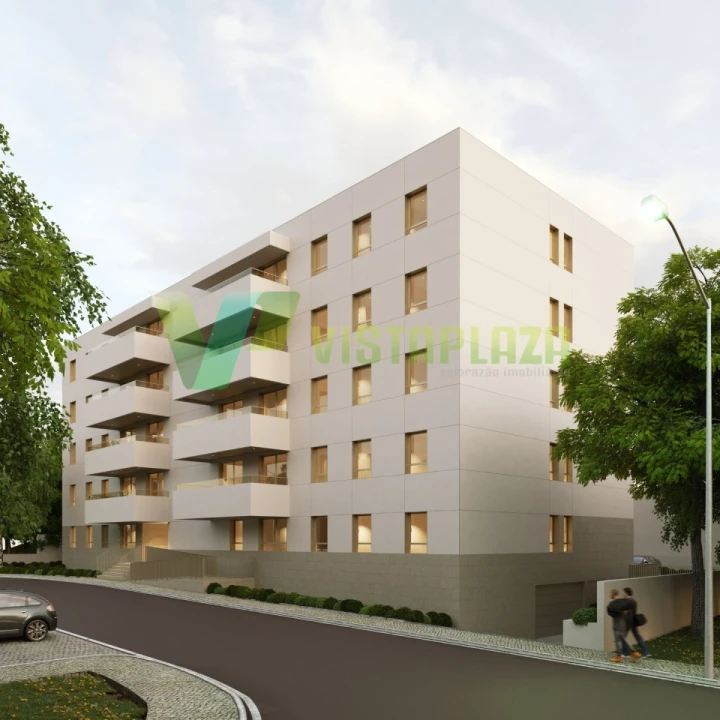 Apartamento T3 para Venda em Portimão Foto 7