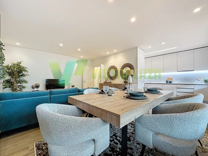 Apartamento T3 para Venda em Portimão Foto 2