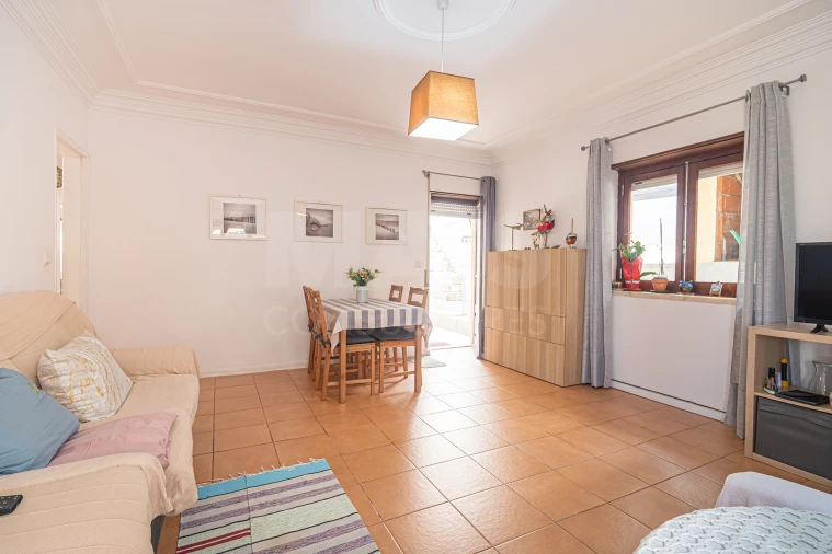 Moradia T5 para Venda em Carcavelos e Parede Foto 10