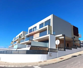 Moradia T4 para Venda em Ericeira