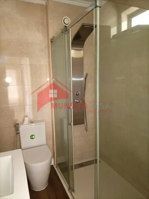 Apartamento T2 para Venda em Sesimbra (Santiago)