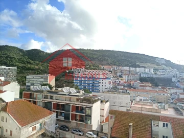 Apartamento T2 para Venda em Sesimbra (Santiago)