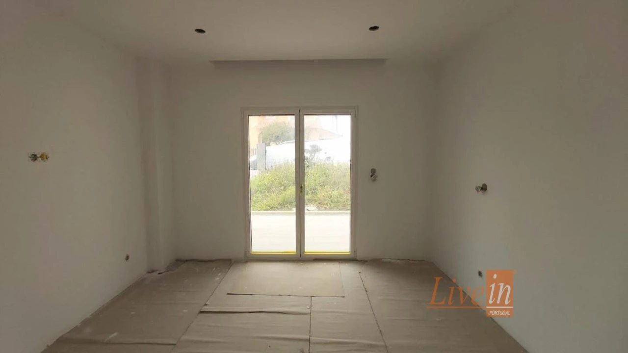 Moradia T6 para Venda em Ventosa Foto 14